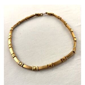 Elegant Gold Necklace
